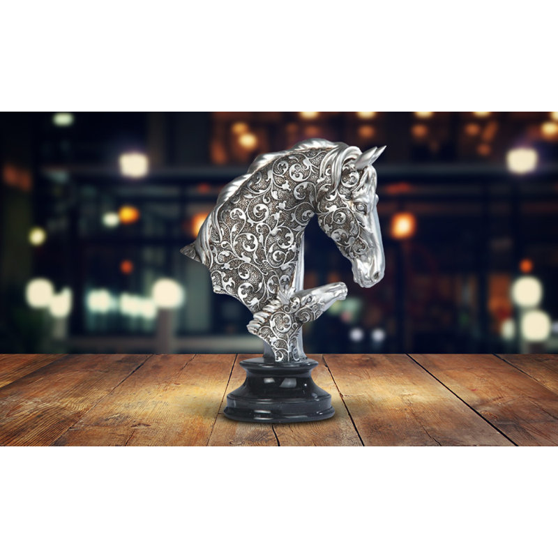Figurine 10 "H