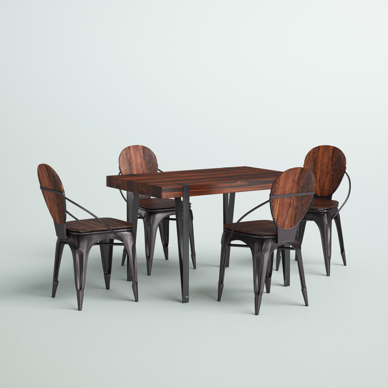 Ensemble repas pour 4 personnes Cline