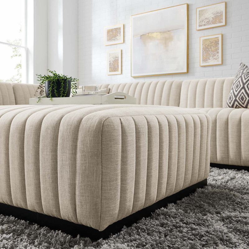Canapé modulaire en tissu capitonné 5 pièces Conjure Channel par Modway, 100% polyester beige, Face à la gauche