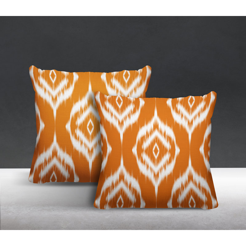 Coussin décoratif intérieur / extérieur Ikat, L 17 po x H 17 po, Orange