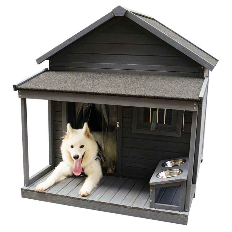 Grande niche pour chien avec balcon