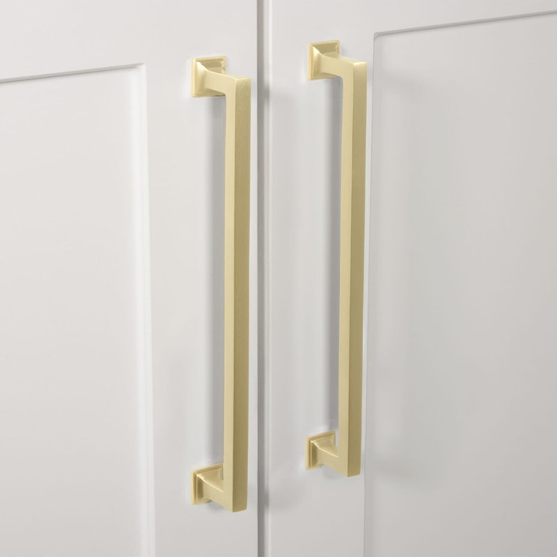 Grandeur Geneva 8" Brass Handle Pull, Satin Brass