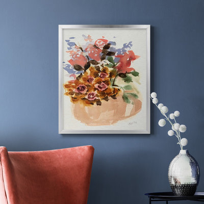 «Mauve Bouquet in Teapot II», toile encadrée de qualité supérieure - prête à être accrochée