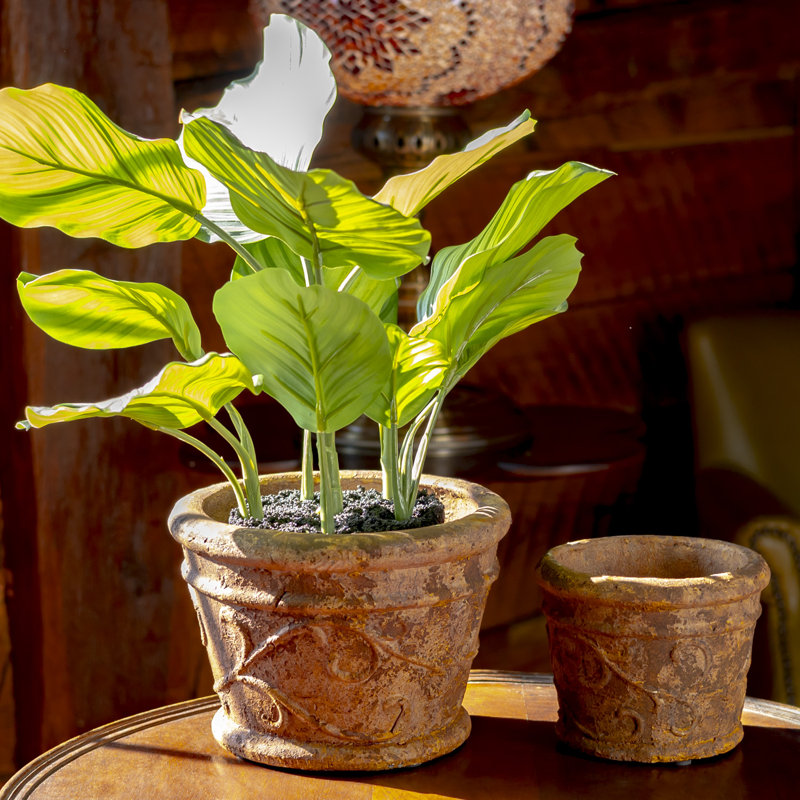 Harrami Handmade Ceramic Pot Planter, Antique Rust