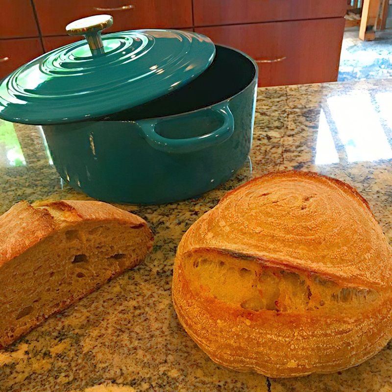 Chantal Cast Iron Round Dutch Oven, Sea blue, 5 Qt