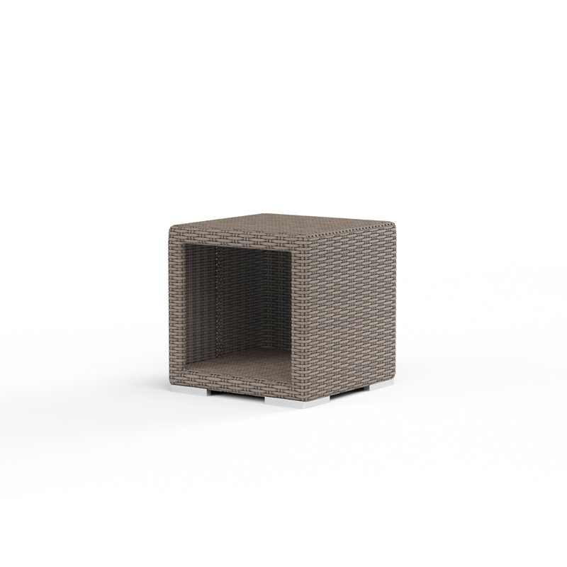 Coronado Square Metal Outdoor Side Table , 22'' in. W 22'' in. D