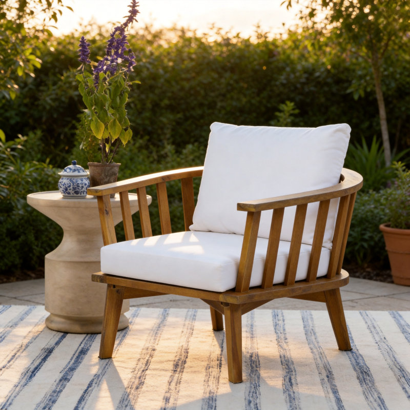 Chaise de patio avec coussins Cherri