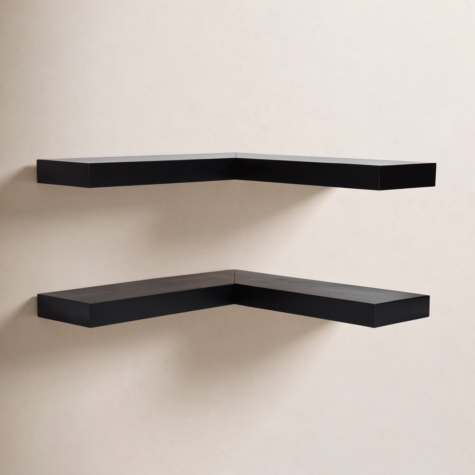 26" Corner Shelf, Black