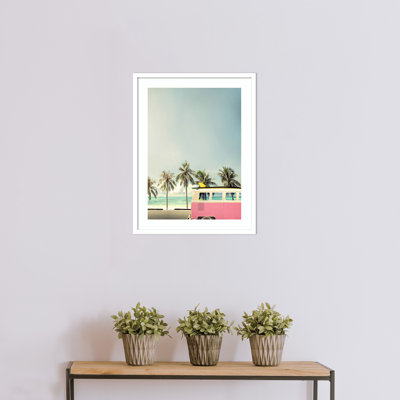 Raleigh Surf Bus Pink par Design Fabrikken - photographie de cadre