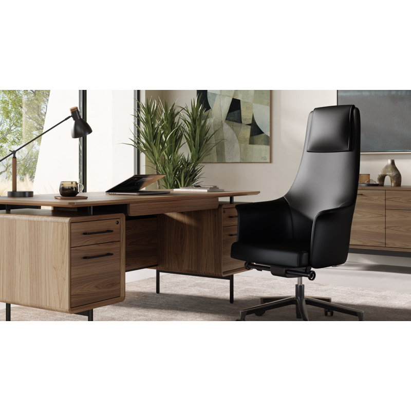 Bolo Swivel Executive Chair, Black