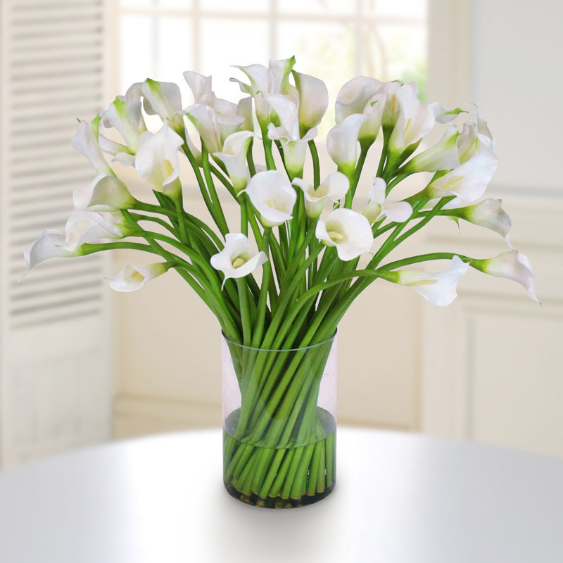 Lilies Floral Arrangement in Vase