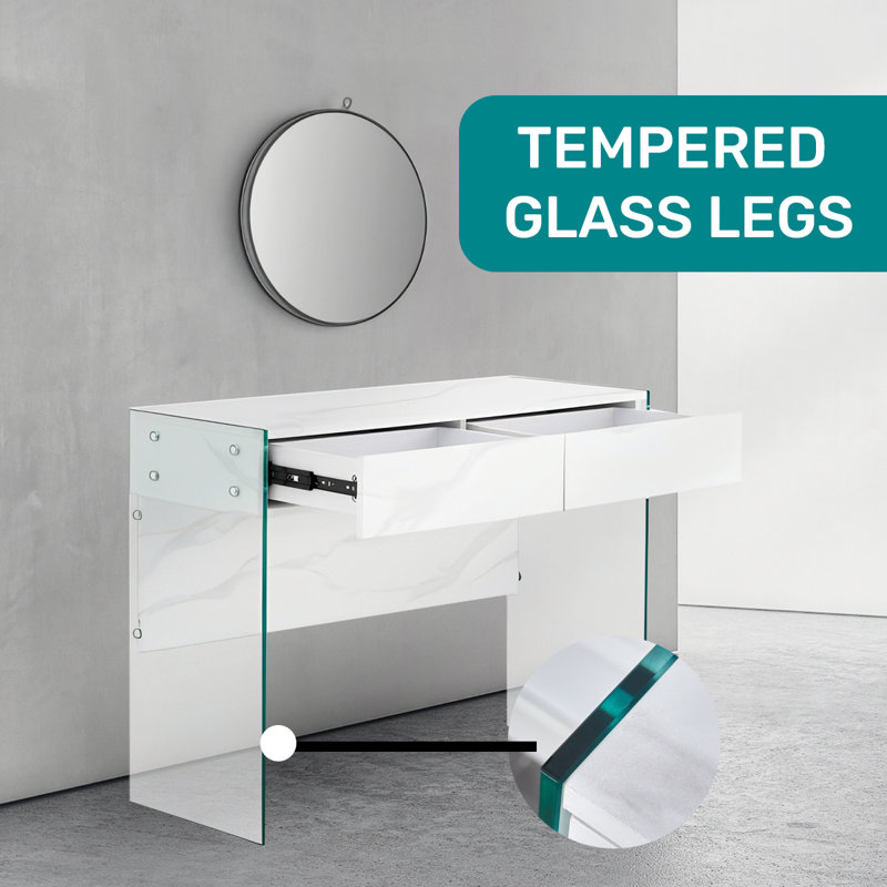 Bureau d'ordinateur élégant en MDF minimaliste avec pieds en verre trempé 