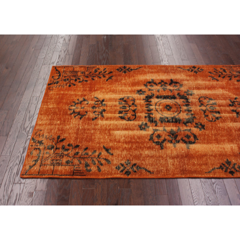 Hughson Hand Knotted Indoor Rug, 5' x 8'