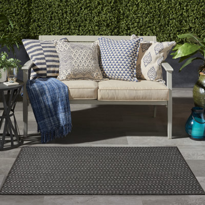 Remmie Modern Indoor/Outdoor Rug