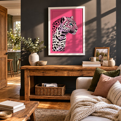 Alert Leopard Modern - Framed Print