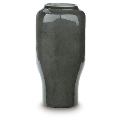 Kierlain Vase