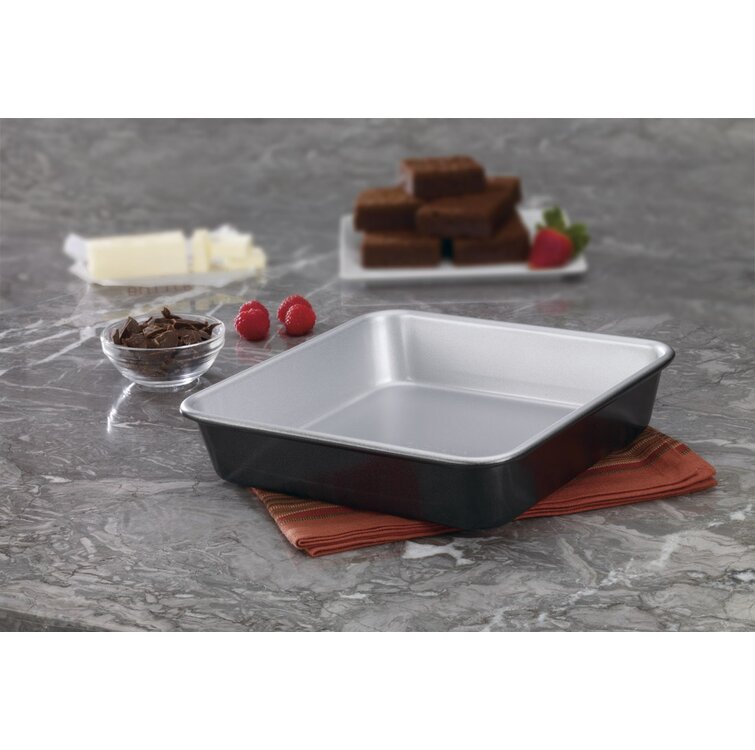 https://assets.wfcdn.com/im/92400168/resize-h755-w755%5Ecompr-r85/1448/14482761/Cuisinart+9.57%27%27+Non-Stick+Square+Cake+Pan.jpg