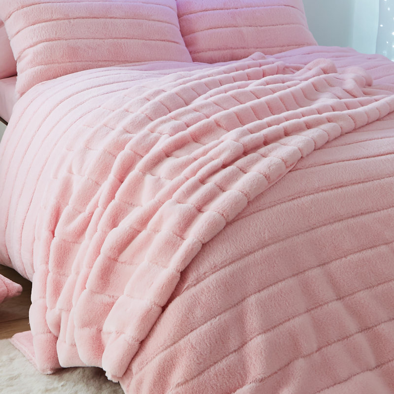 Hella Faux Fur Throw Blanket