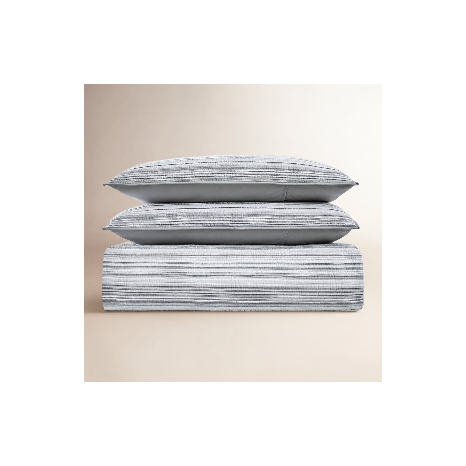 Everette Cotton Quilt Set, Queen Quilt + 2 Standard Shams