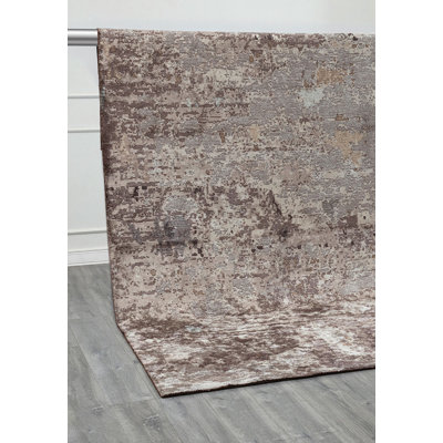 Almarie Rectangle Abstract Cotton and Viscose Indoor / Outdoor Area Rug
