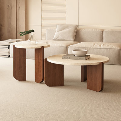 Ensemble de tables basses style français avec pieds en teck