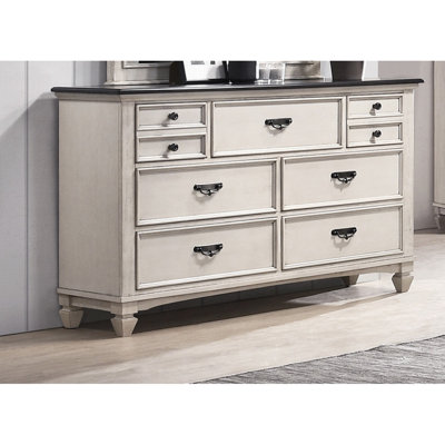Mobilier de chambre à coucher en nickel