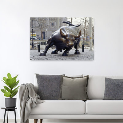 Sculpture de taureau, Wall Street, New York, New York, État de New York, États-Unis, architecture contemporaine, art mural