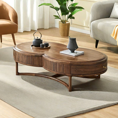 Table basse en noyer au design élégant