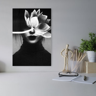 «Elegant Lotus Portrait», impression délicate de fleur de lotus sereine, art mural