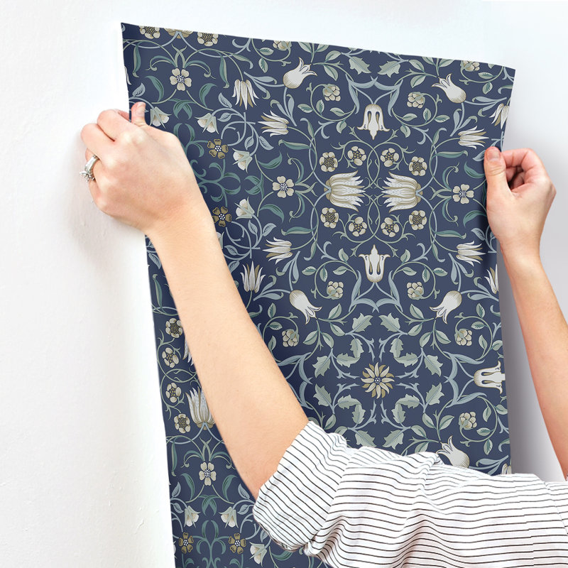 Cray Floral Wallpaper Roll, Pink
