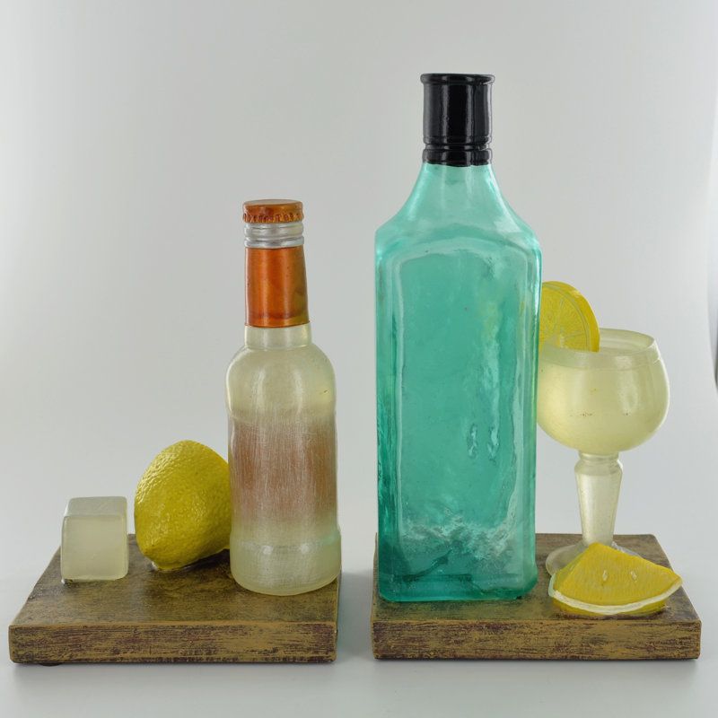 Resin Non-Skid Bookends