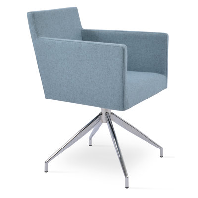Harput Spider Swivel Arm Chair