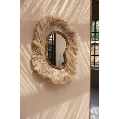 Paulis Shell Novelty Mirror