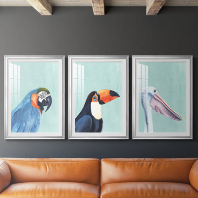 Oiseau exotique sur fond bleu I - reproduction sur mesure encadrée de qualité supérieure - 3 pièces