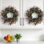 2 pièces couronnes de lavande pour porte d'entrée 20 pouces couronne de printemps avec lavande pour une utilisation toute l'année à l'intérieur et à l'extérieur comme décorations murales, de porte, de fenêtre, de fête et de mariage