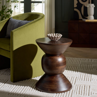 Pascual Round Accent Table by Alcott Hill