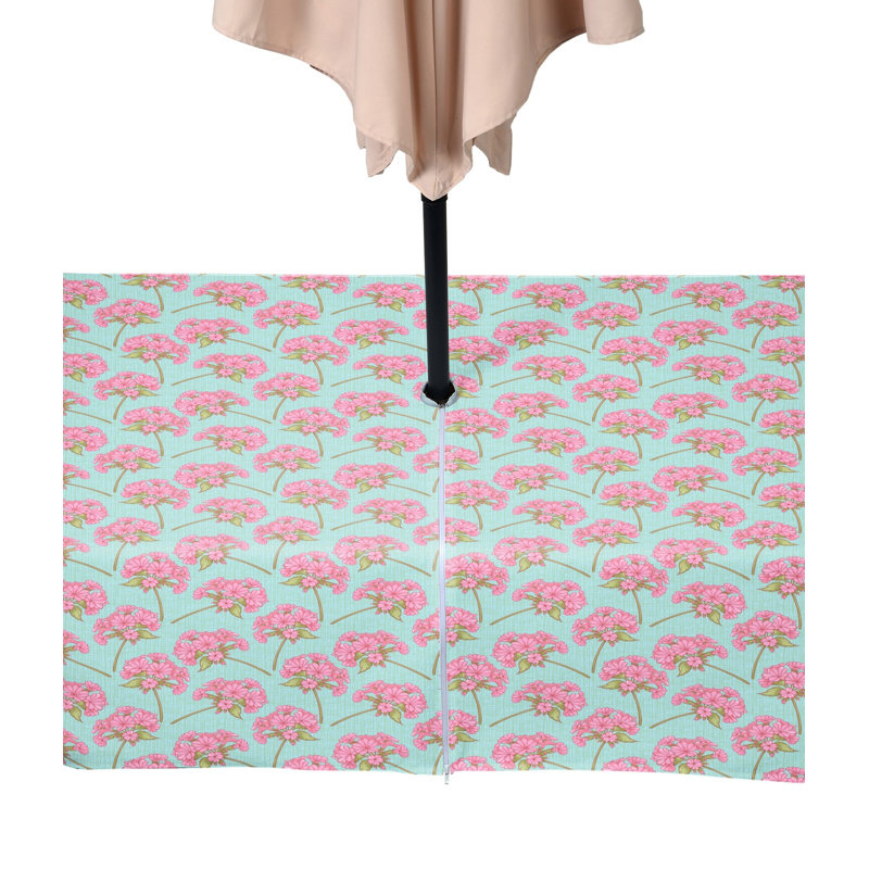 Bunches of Flowers Water Repellent Tablecloth, 104" x 60"