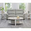 Table basse ovale à 3 tablettes en bois - blanc, pour un décor de salon moderne avec deux tables de bout et un espace chic