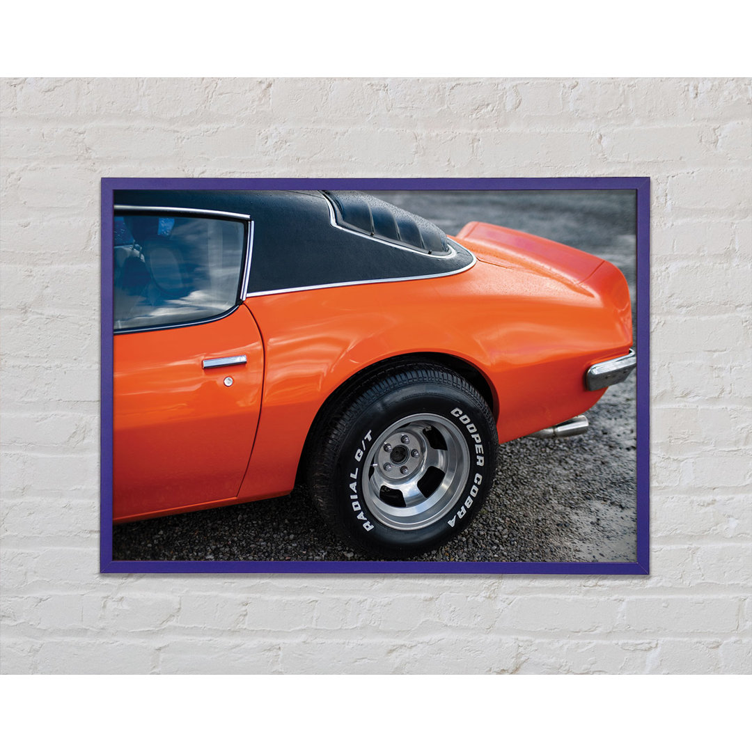 Orange End of Classic Car - Einzelner Bilderrahmen Kunstdrucke