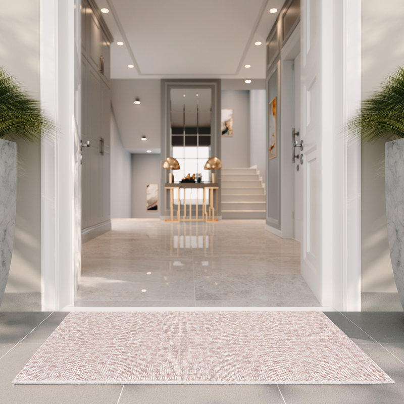 Ivory Courtyard Bliss 24" Indoor/Outdoor Easy-Care Area Rug