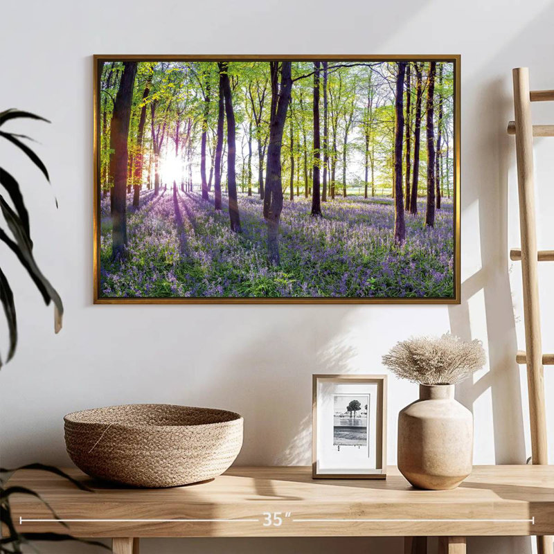 Bluebells and sunrise, 25 po x 17 po, Cadre flottant doré