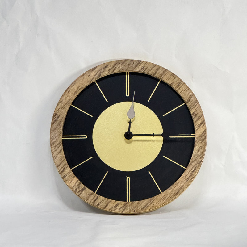 Round Wall Clock