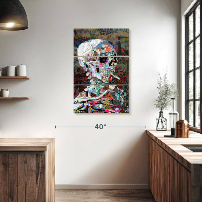 Graffiti Kerner, H 38 po x l 24 po
