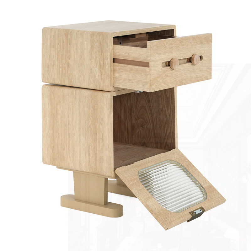 Table d'appoint charmante