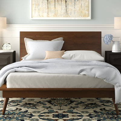 Grand lit plateforme, méthode de fabrication moderne, bois brun, mobilier de chambre à coucher, conception élégante en bois sans sommier, non nécessaire