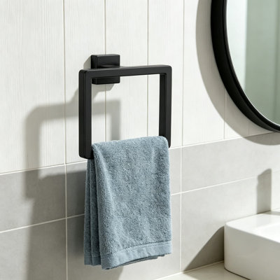 Ensemble d'accessoires de salle de bain, ensemble de quincaillerie de salle de bain en acier inoxydable avec barre à serviettes, anneau à serviettes, porte-papier hygiénique et crochets, porte-serviettes mural pour salle de bain et cuisine