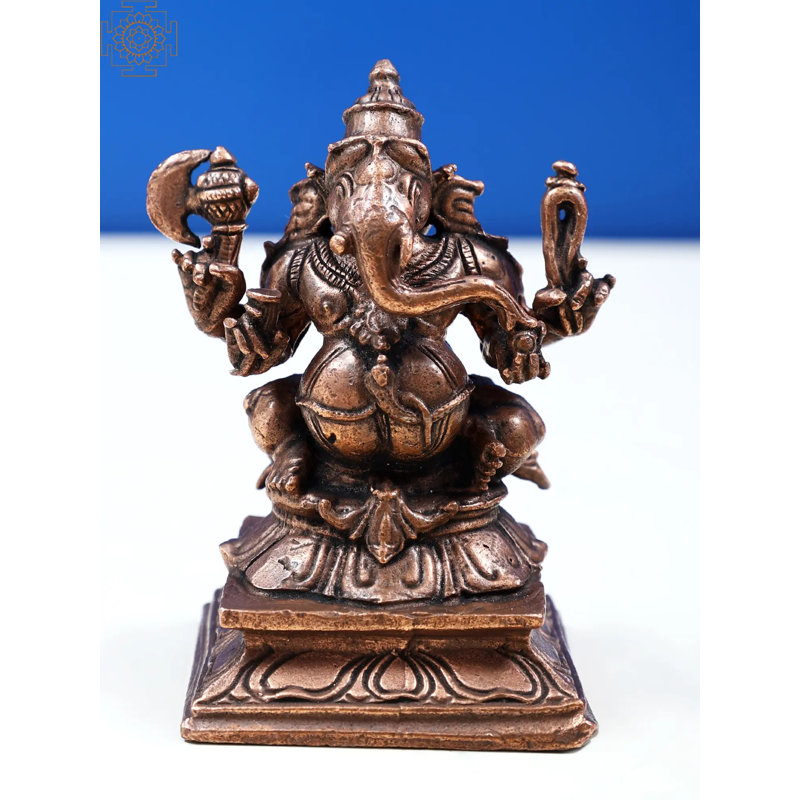 Figurine