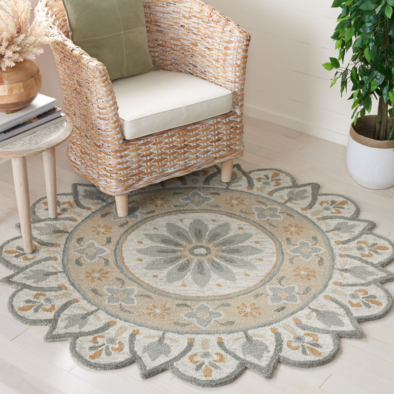 Novelty Tufted Wool Cotton Floral Rug in Ivory/Beige, Round 5'