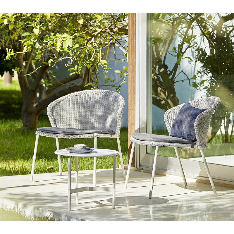 Twist Outdoor Round Coffee Table, 17.79" H x 35.5" W x 35.5" D, Light Gray/Travertine Look