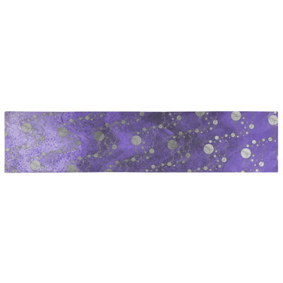 Avicia Table Runner